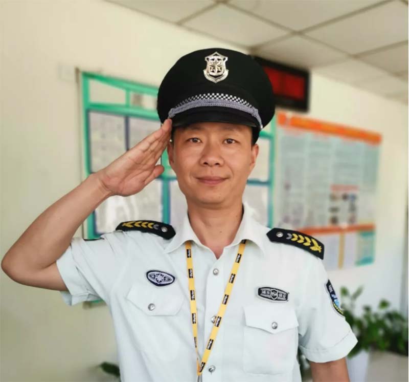 第二分公司驻派克汉尼汾液压系统(上海)有限公司保安队队长刘红新